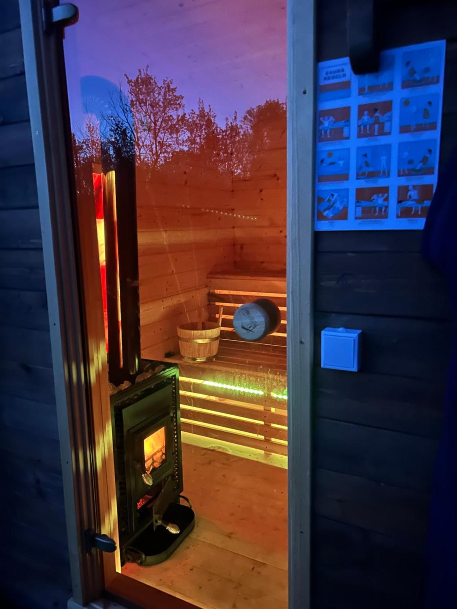 Small Apartment In Breb S Cosy Barn ภายนอก รูปภาพ